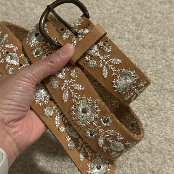 Lucky Brand Accessories - Lucky Brand Embroidered Floral Studded Leather Belt Brown Silver White Boho-L
